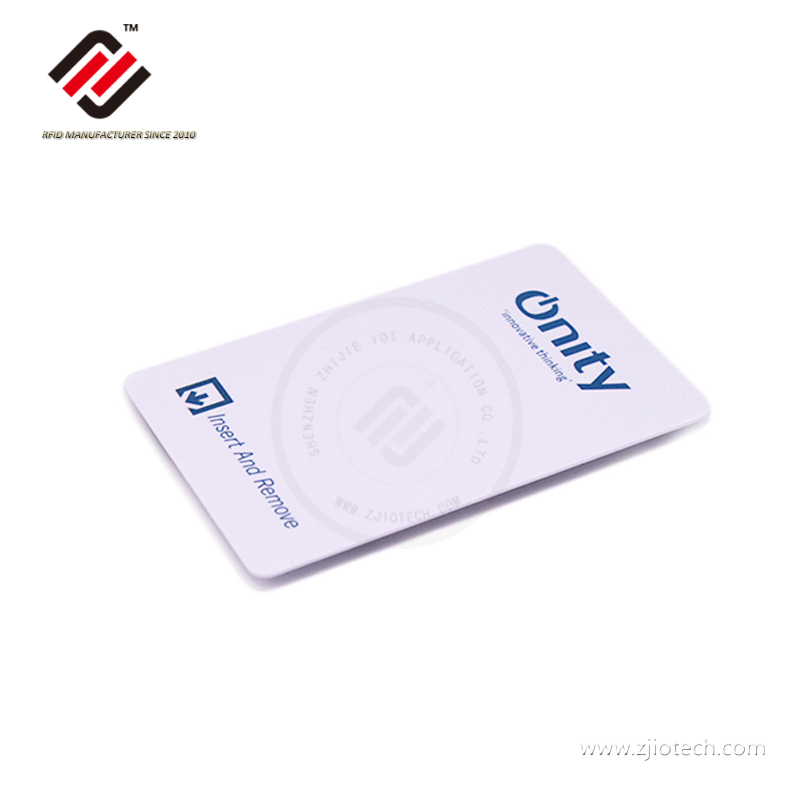 بطاقات مفاتيح الفندق RFID بتردد 13.56 ميجا هرتز MF 1K بدون تلامس