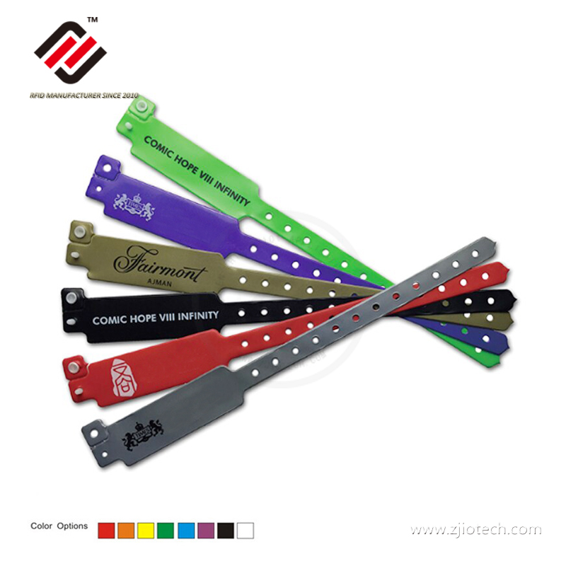 سوار ISO18000 6C أكثر ليونة من مادة PVC UHF RFID